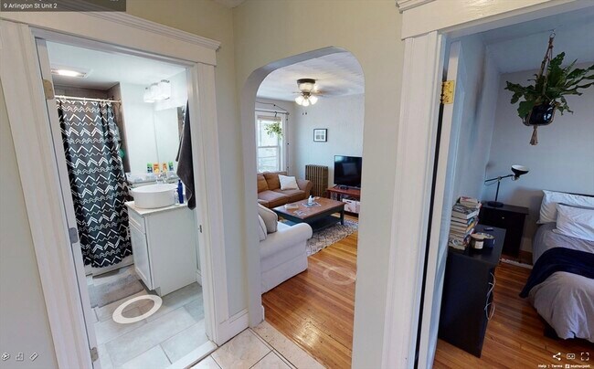 Photo - 9 Arlington St Unit 2