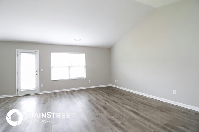 Photo - 173 Konnoak Village Cir