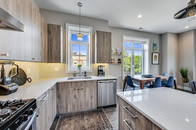 Luxury Student Housing at Leavitt Place