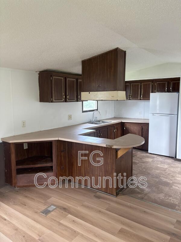 Photo - 1754 Zion Rd