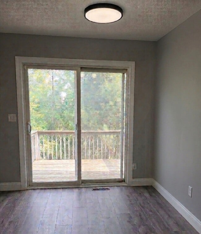 Photo - 8461 Sheridan Ave N