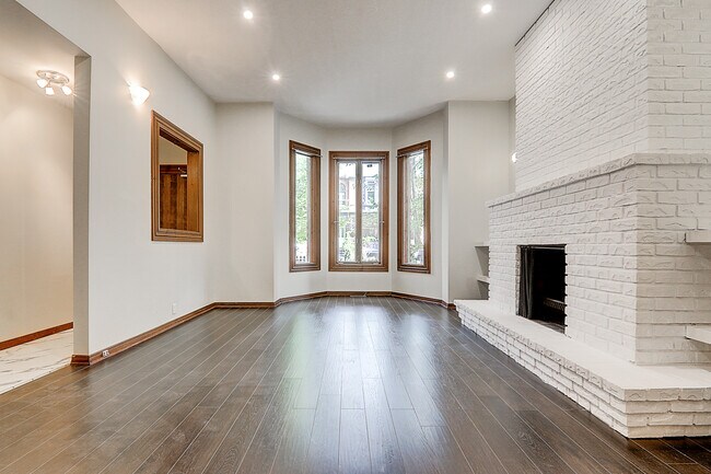 Photo - 190 Seaton St Unit Main