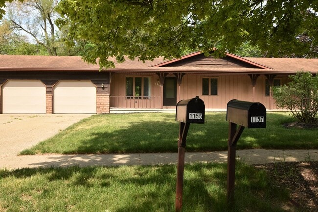Photo - 1155 N Hampton Dr NE Apartment
