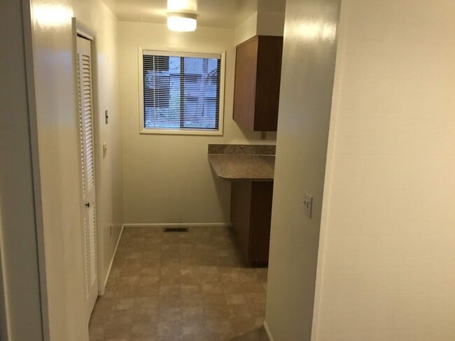 Photo - 3 bedroom 2 bathroom Duplex