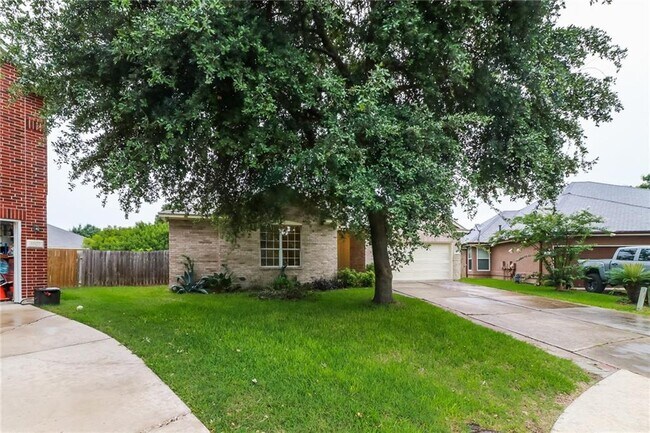 Photo - 1628 War Horse Ln