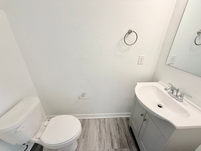 Photo - Spacious 4-Bedroom Home