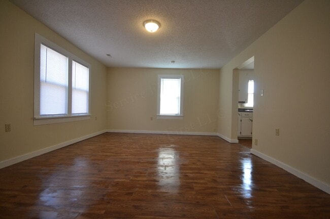 Photo - 3 Bed 2 Bath Home in Bolivar! Call Quick!