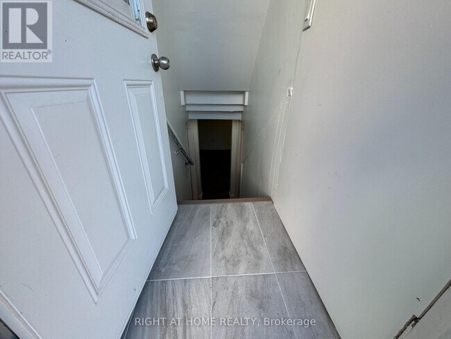 Photo - LOWER - 950 QUEENS BOULEVARD