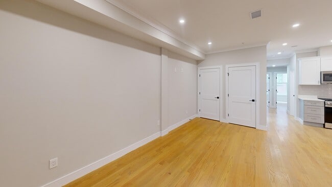 Photo - 220 Tremont St
