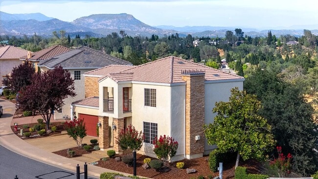 Photo - 5592 Diamond Ridge Dr