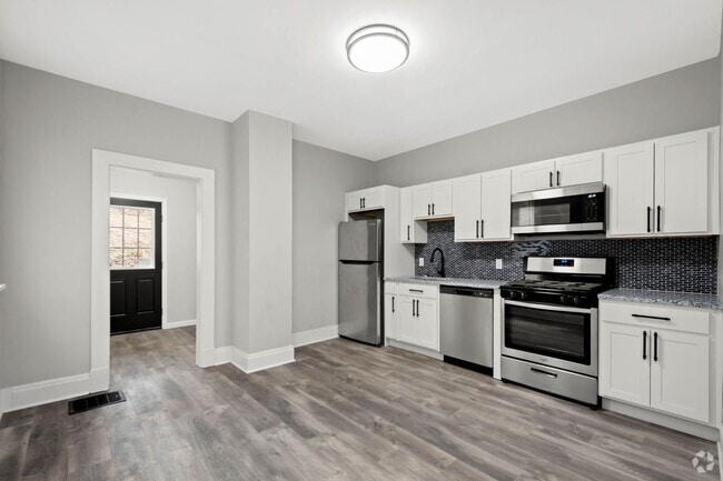 Building Photo - Gorgeous 3 bedroom home in Brookline avail...
