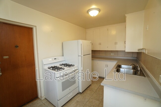 Photo - 3901 E 5th Ave