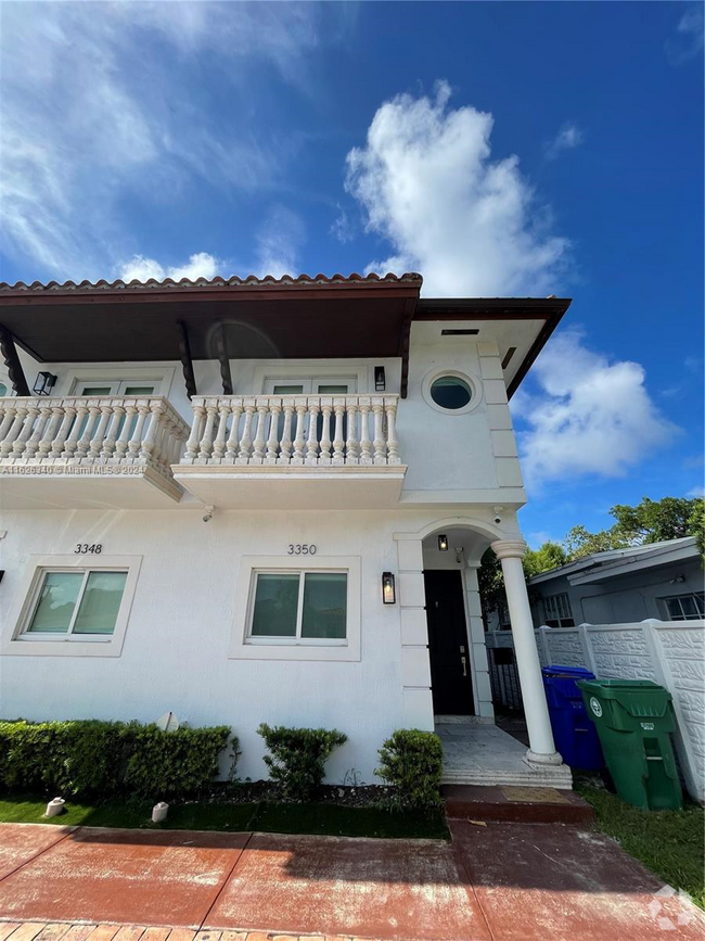 Building Photo - 3350 SW 25th St Rental