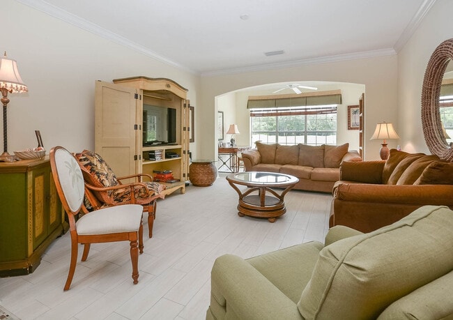 Building Photo - 1929 Turnbull Lakes Dr Unit ID1246593P Rental