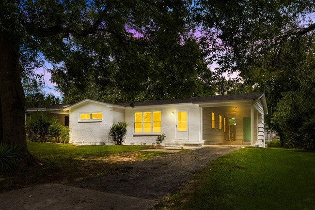 Charming 2 Bedroom, 2 Bathroom house - Charming 2 Bedroom, 2 Bathroom house