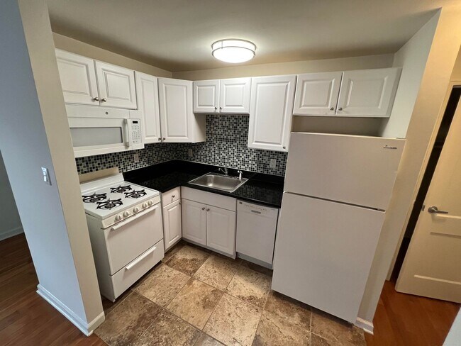 Photo - 406 Deal Lake