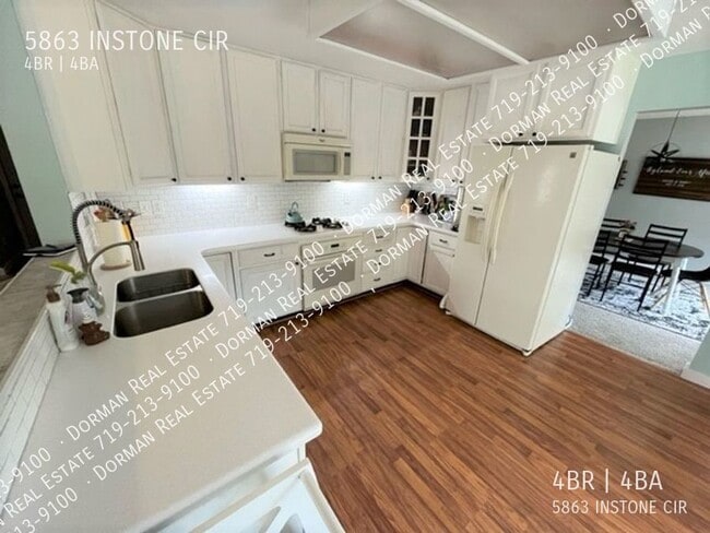 Photo - 5863 Instone Cir