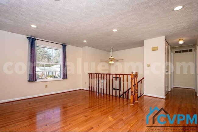 Photo - 7717 Baggins Rd