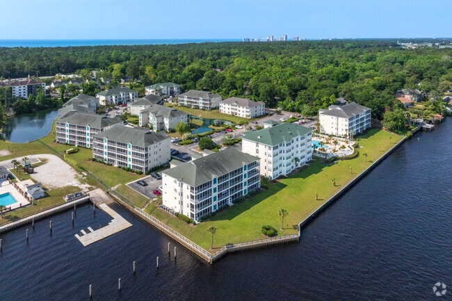 Aerial view. - Waterfront at Briarcliffe Commons