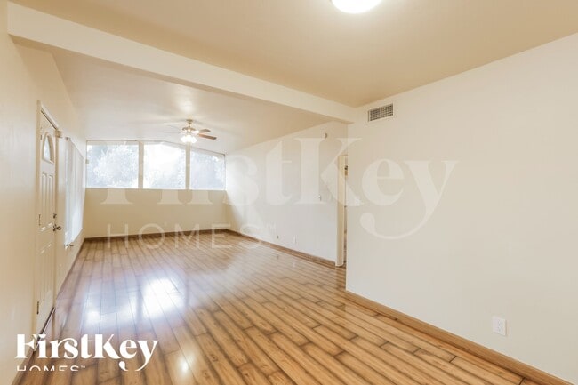 Photo - 4144 E Almeria Rd