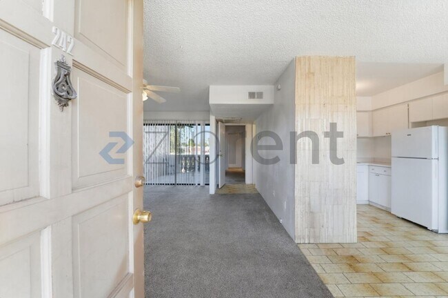 Photo - 4950 N Miller Rd