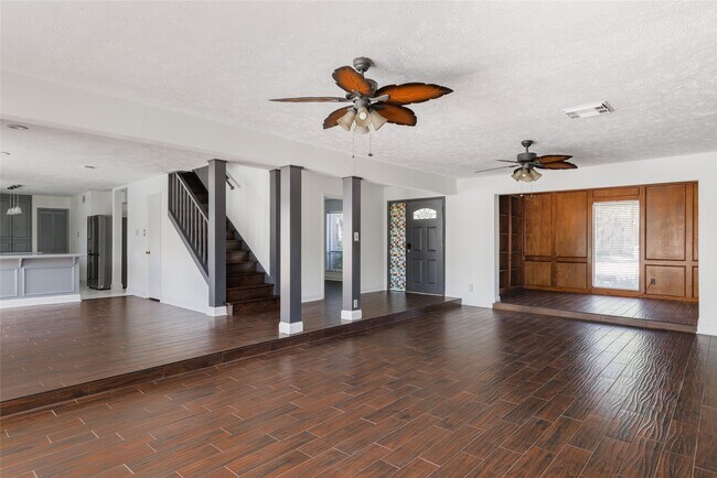 Photo - 1210 Westgreen Blvd