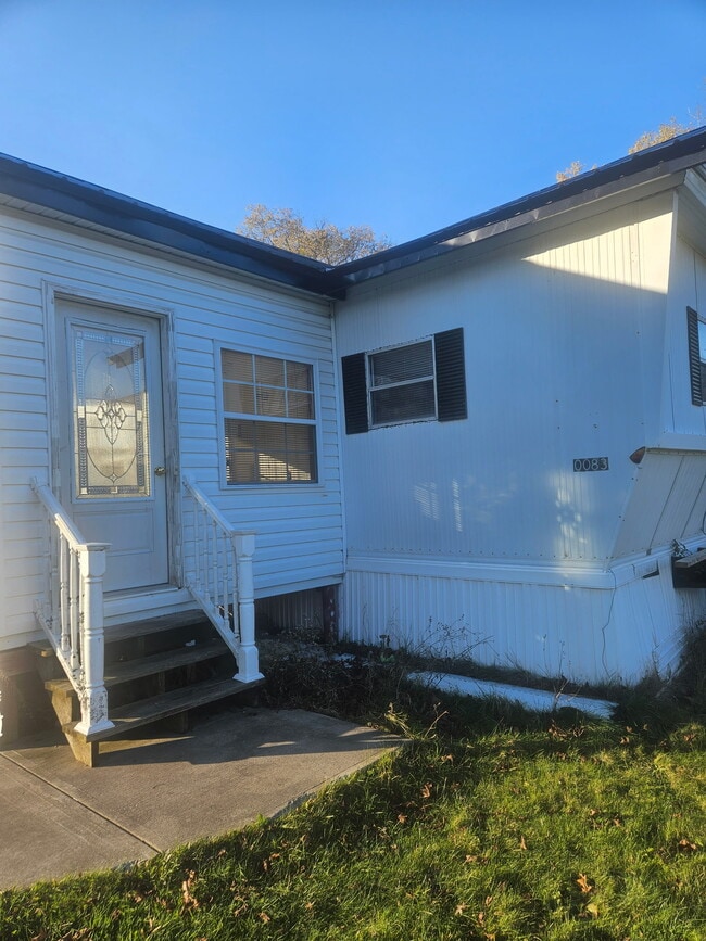 Photo - 83 Steele Rd