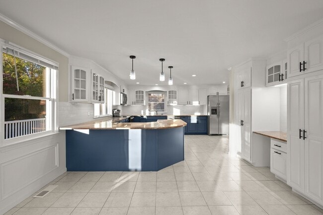 Photo - 767 Walnut St