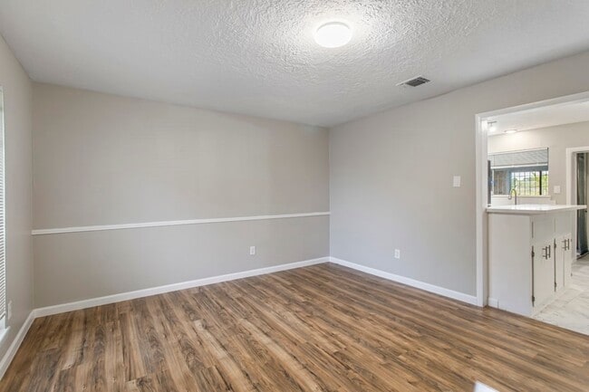 Photo - 6602 Indian Lake Dr