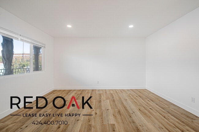 Photo - 927 Daisy Ave Unit 7