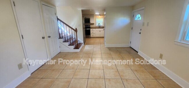 Photo - 813 Highland Ave