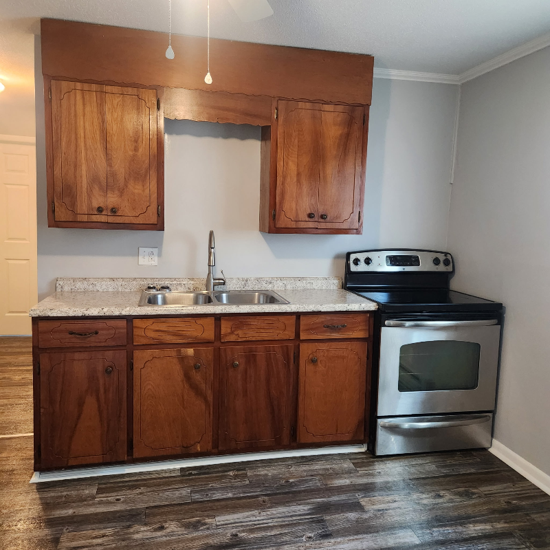 Photo - 137 Hendricks Blvd