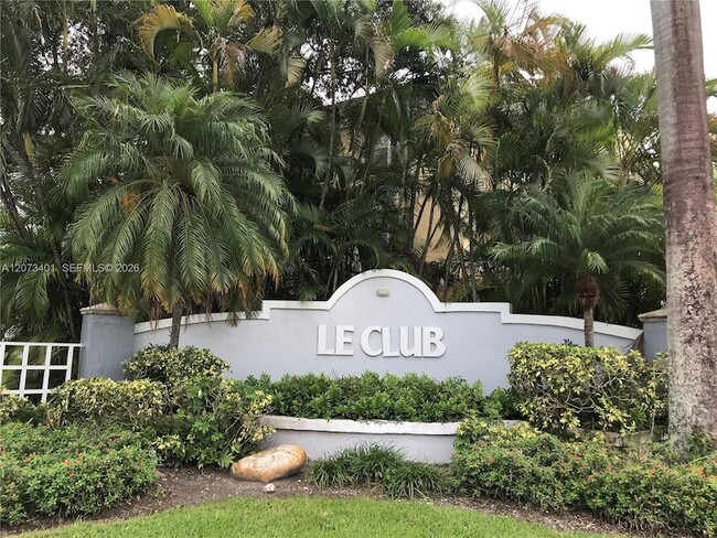 Photo - 8580 SW 212th St Unit 105