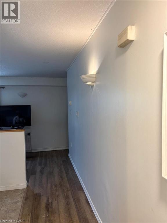 Photo - 52 Wellington St Unit 3