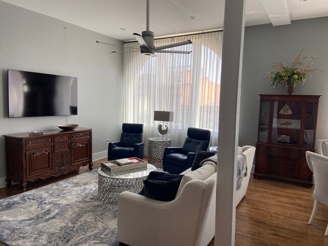 Photo - The W on Broadway