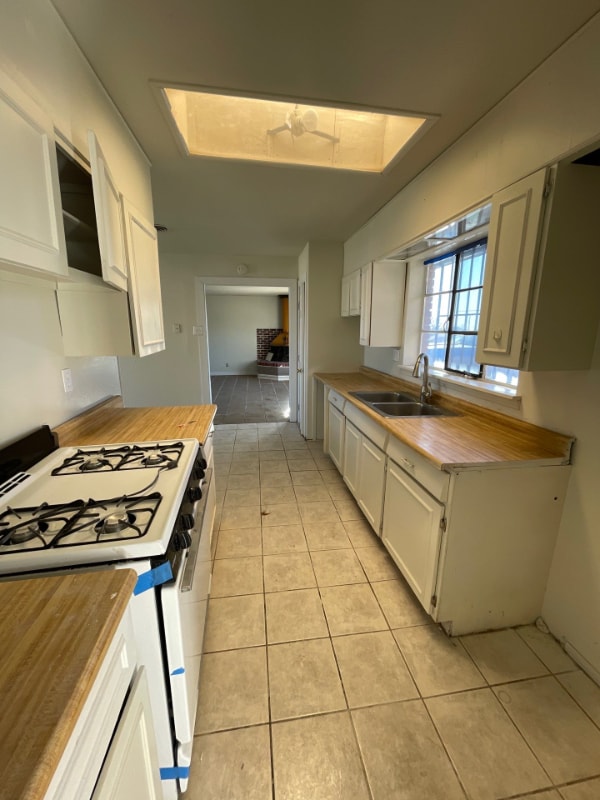 Photo - 3405 Olympic Ave