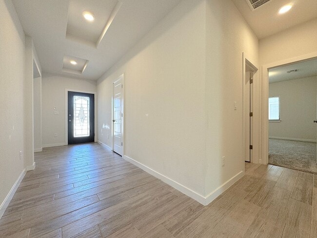 Photo - East El Paso 4 bed 2 Bath Refrig A/C!