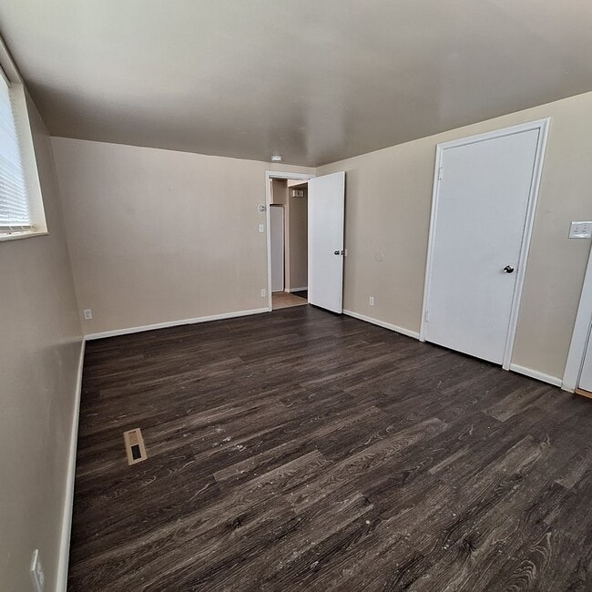 Photo - 732-742 W Wasatch St Unit 740