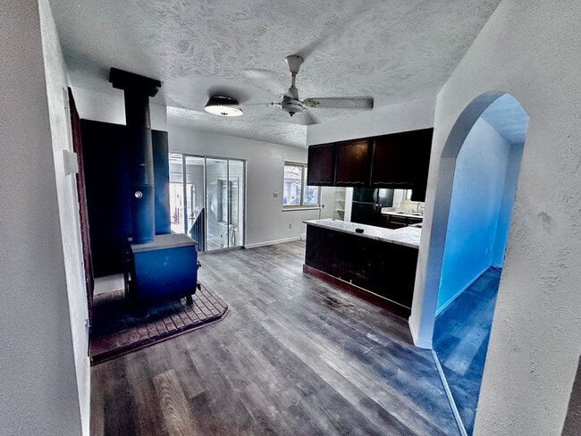 Photo - 1743 Burton St Unit Upstairs