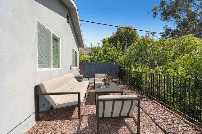 Building Photo - 4842 College Ave