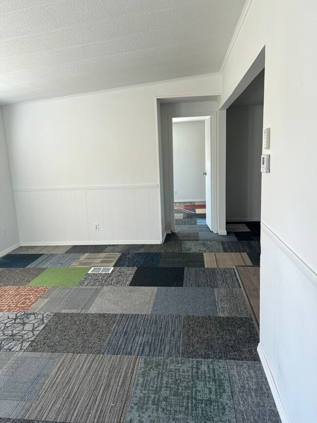 Photo - 2063 Laurel Ln