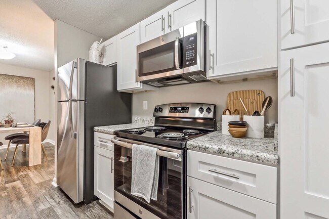 Photo - Azalea Ridge Apartments