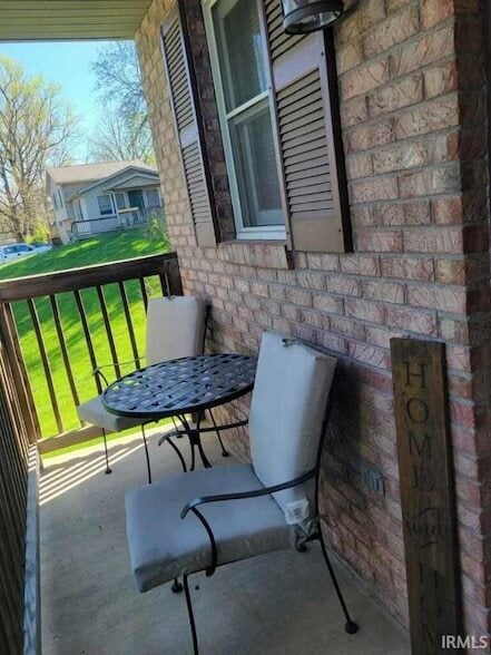 Photo - 613 Pines Ln