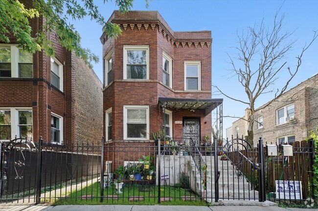 Building Photo - 1124 N Central Park Ave Unit 2 Rental