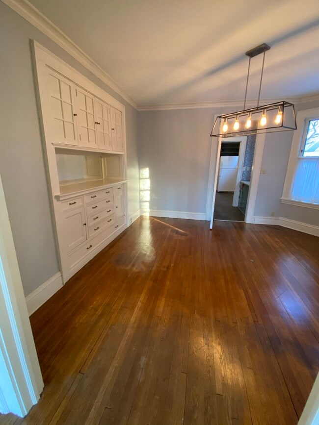 Photo - 589 Lincoln Ave Unit 1