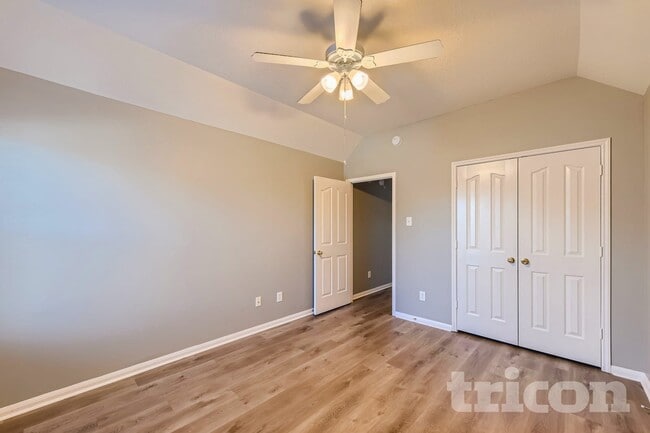 Photo - 7506 Parkcross Pl