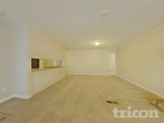 Photo - 5020 Horton Pl