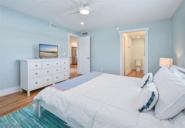 Photo - 250 7th Ave S Unidad 301