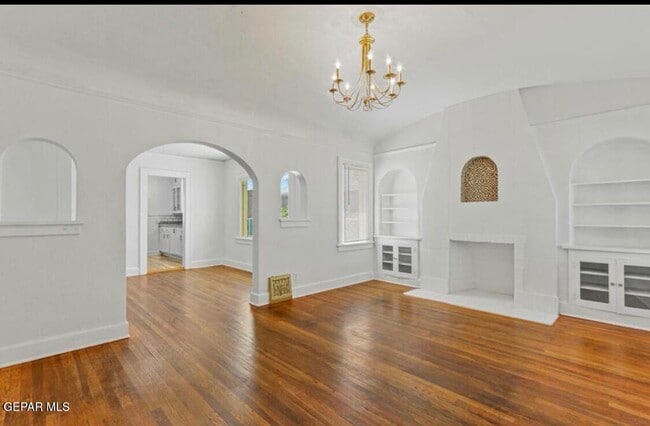 Photo - 4116 Chester Ave