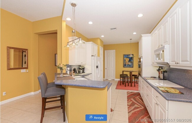 Photo - 7046 Maidstone Dr